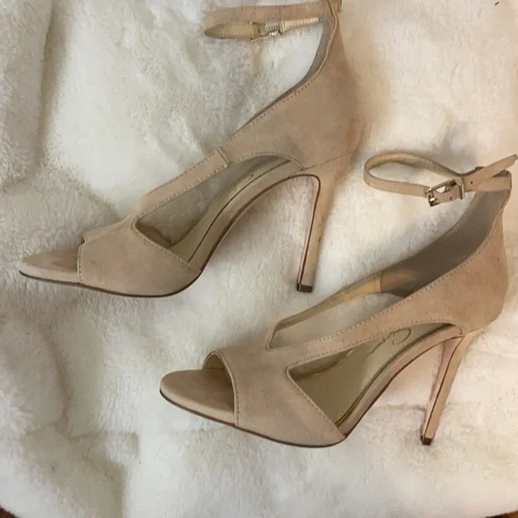 Jessica Simpson beige ankle strap suede heels - Picture 2 of 6